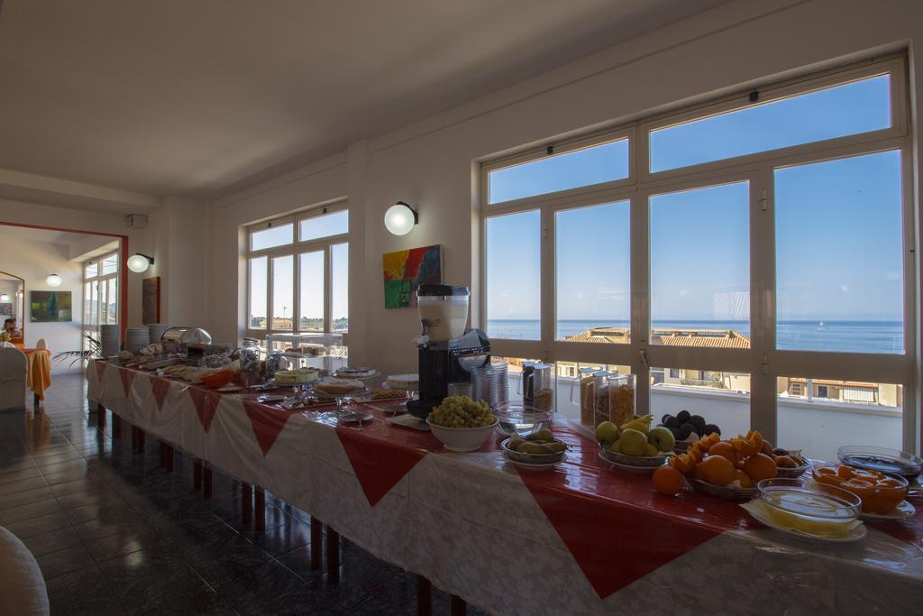 Hotel La Perla Tropea Εξωτερικό φωτογραφία