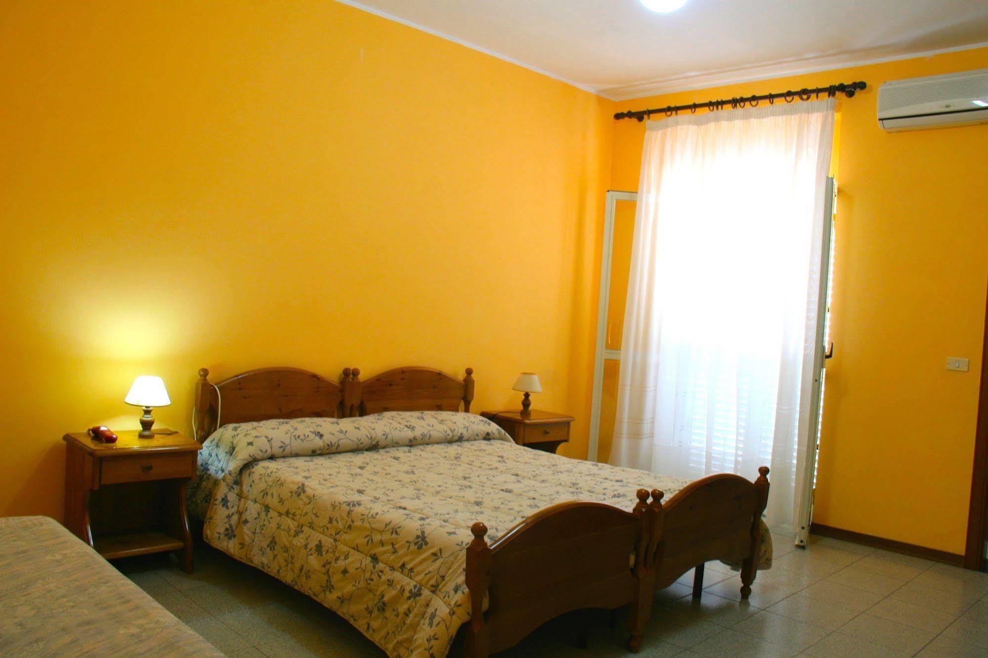 Hotel La Perla Tropea Εξωτερικό φωτογραφία