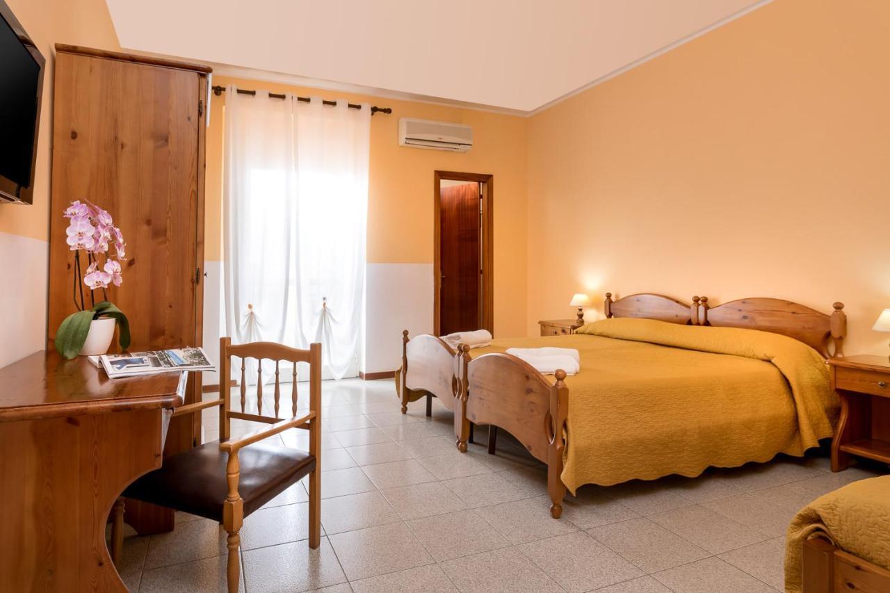Hotel La Perla Tropea Εξωτερικό φωτογραφία